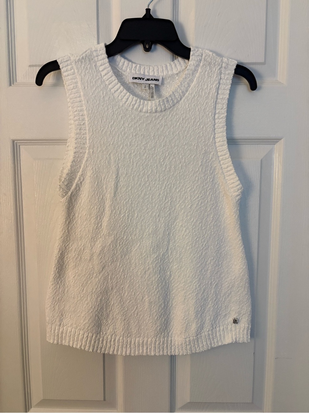 Like new !Dkny White Textured Knit Tank Top for Girls